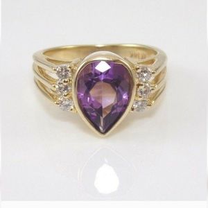 14kt Gold Purple Amethyst Diamond Ring - Size 5.25